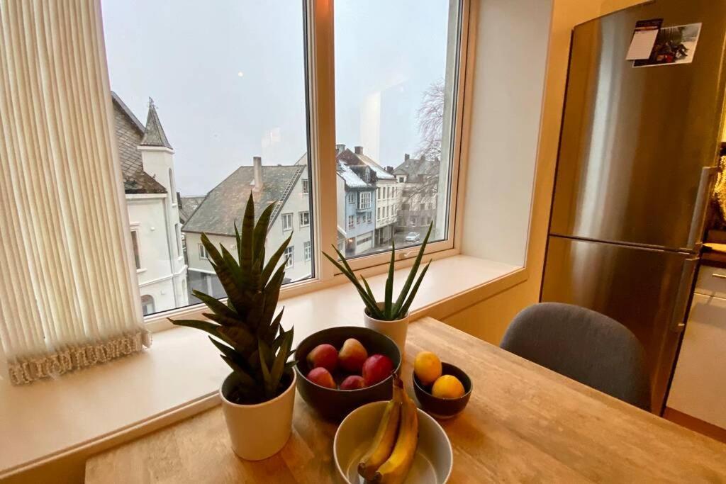 Nice And Central Apartment In Quiet Area Ålesund المظهر الخارجي الصورة