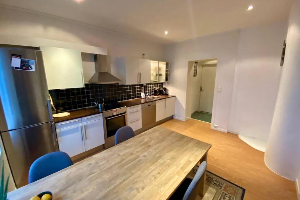 Nice And Central Apartment In Quiet Area Ålesund المظهر الخارجي الصورة